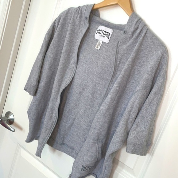 VICTORIA SECRET | Victoria Sport Women’s Light Gray Hooded Sweatshirt Size XS - Picture 1 of 6